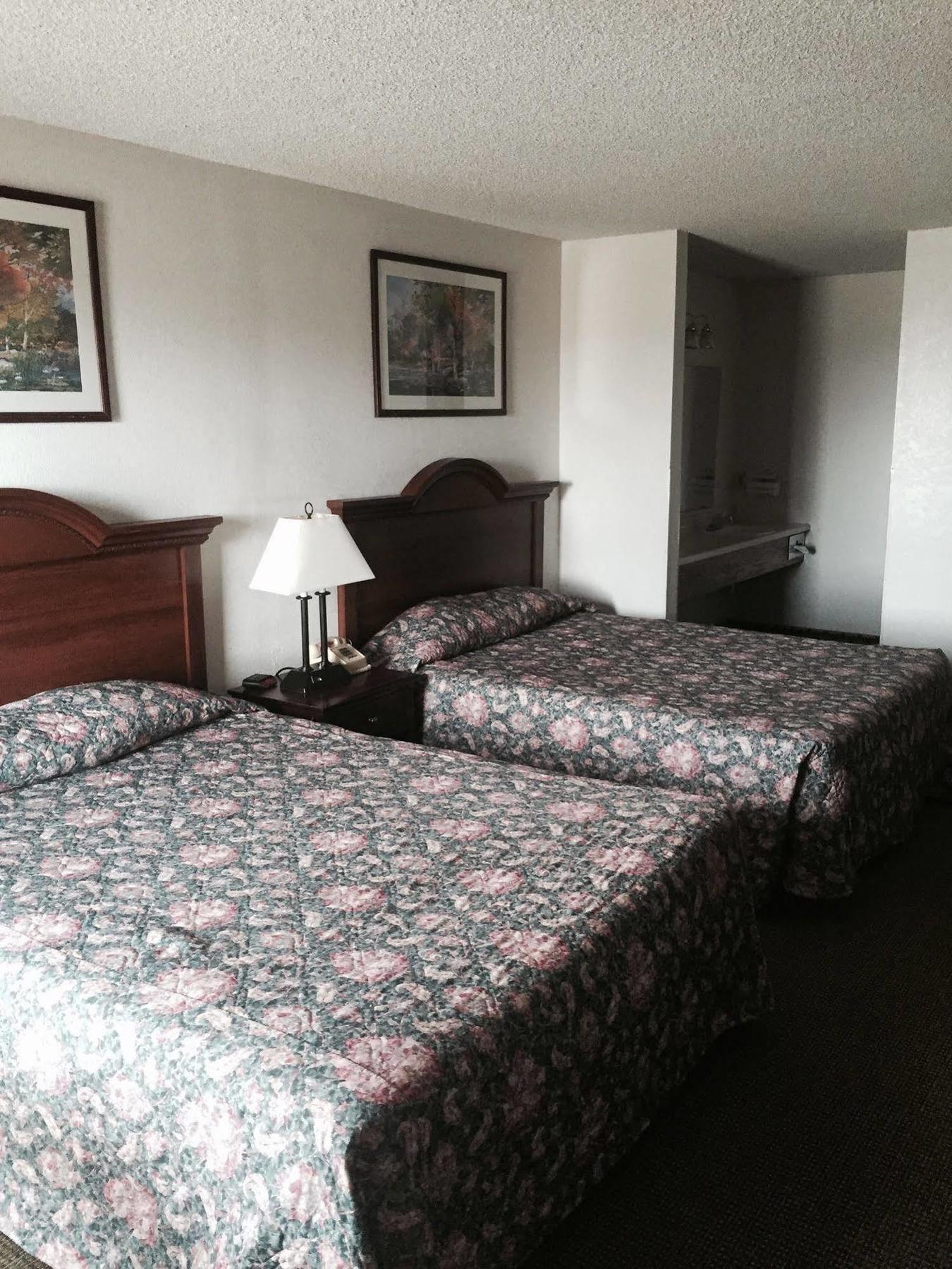 Country Inn Bolivar Luaran gambar